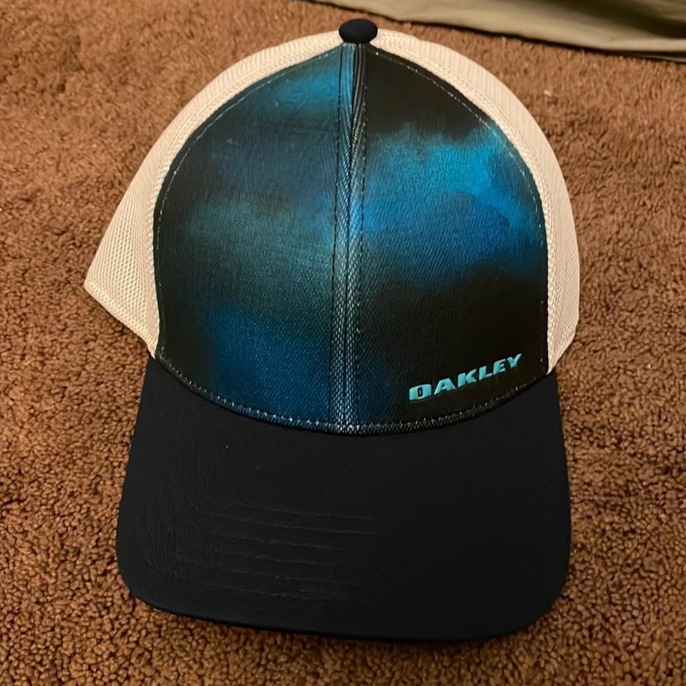 Oakley Ocean Trucker Hat